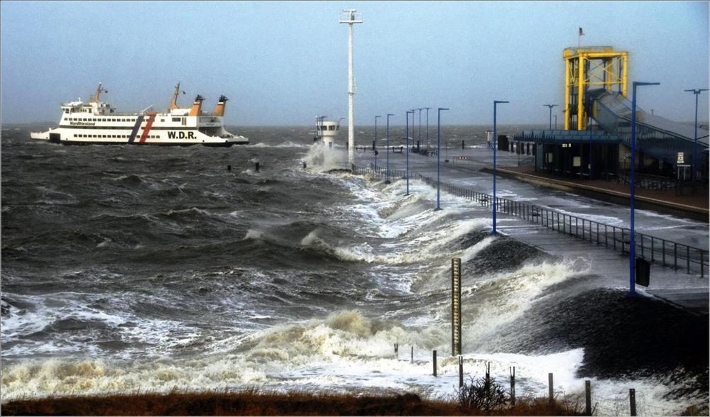 Strandhotel Dagebuell Direkt An Der Nordsee Экстерьер фото