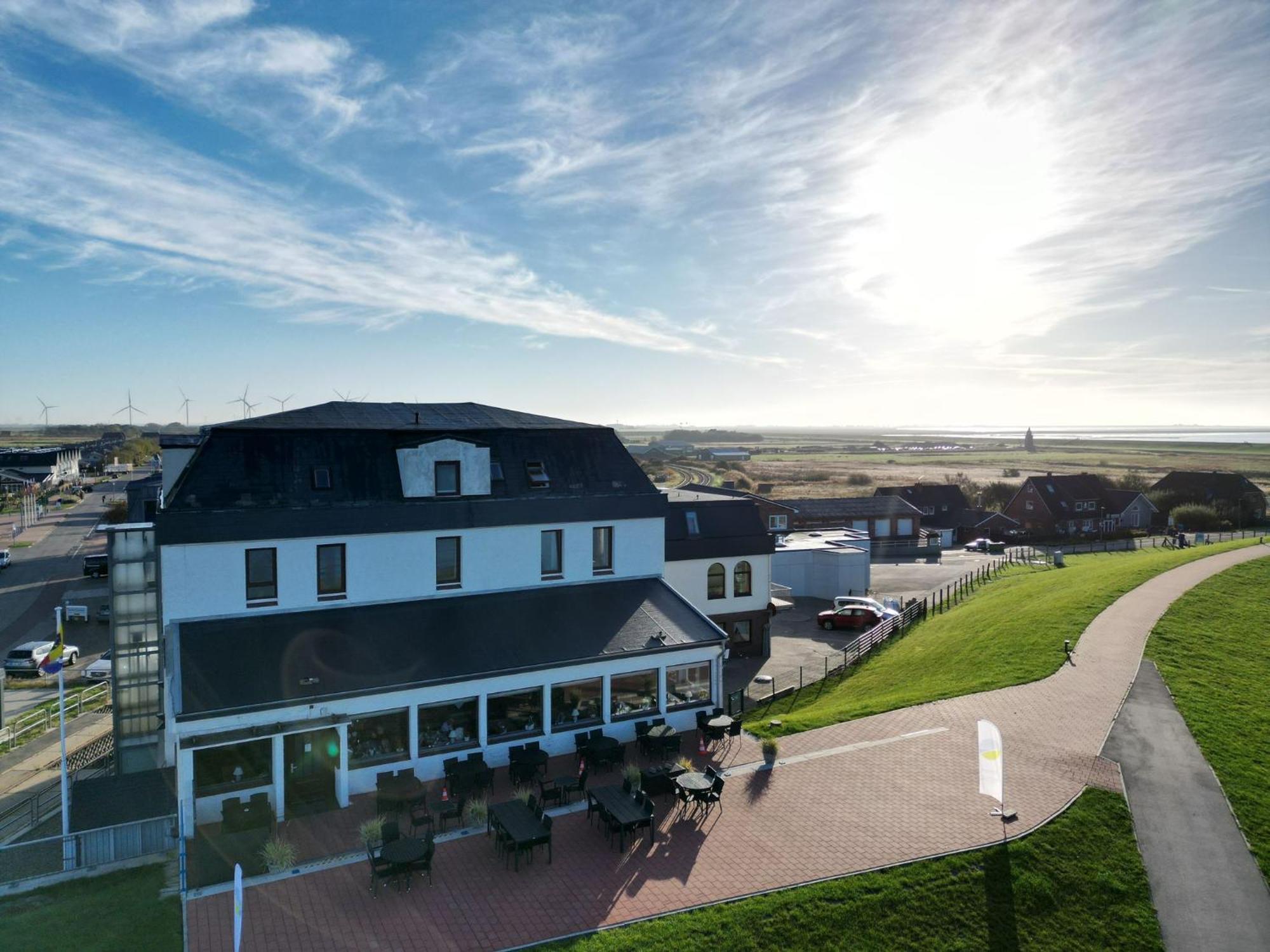 Strandhotel Dagebuell Direkt An Der Nordsee Экстерьер фото