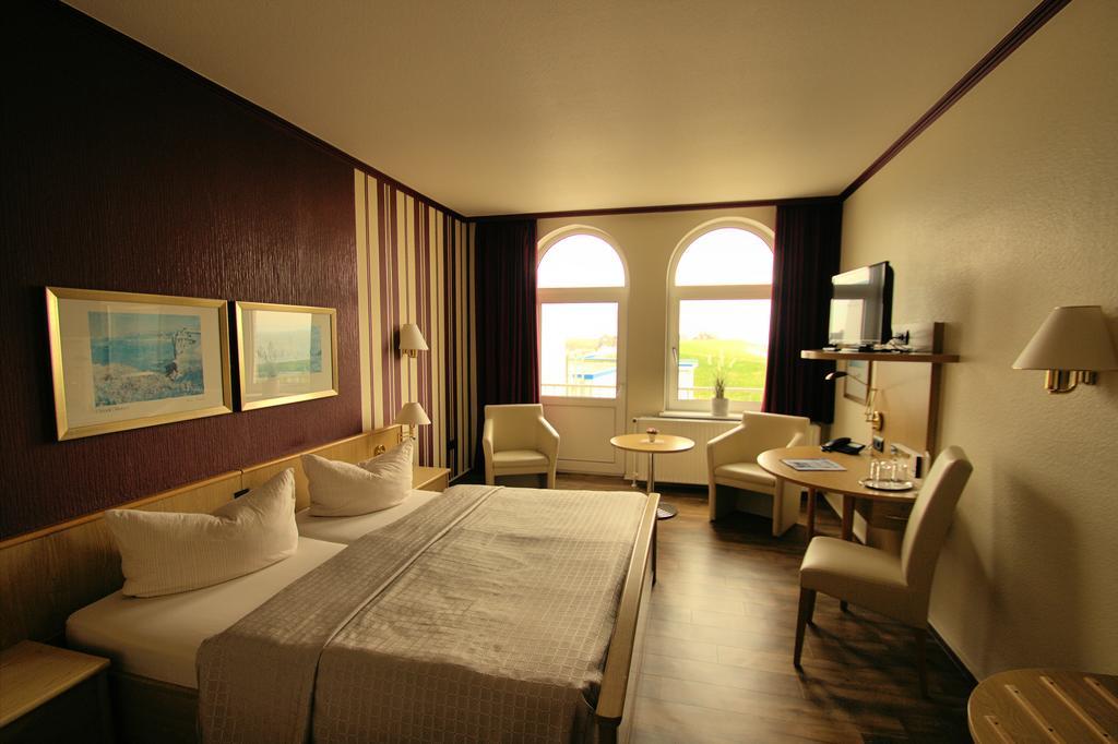 Strandhotel Dagebuell Direkt An Der Nordsee Экстерьер фото