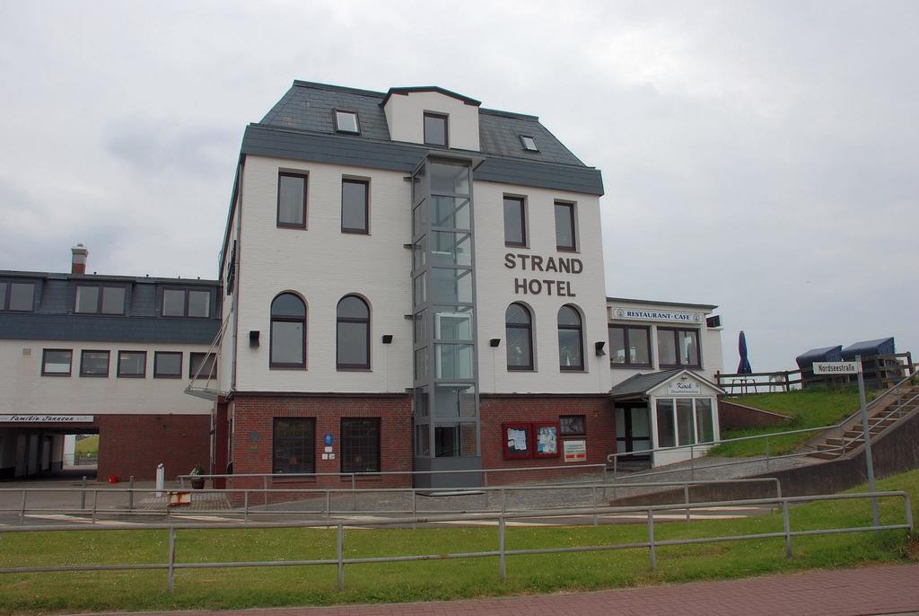 Strandhotel Dagebuell Direkt An Der Nordsee Экстерьер фото