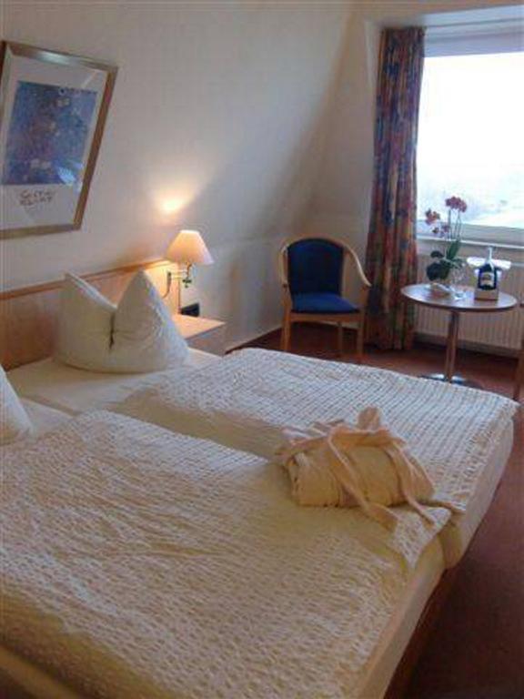 Strandhotel Dagebuell Direkt An Der Nordsee Экстерьер фото