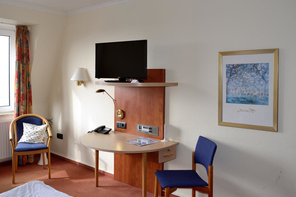 Strandhotel Dagebuell Direkt An Der Nordsee Экстерьер фото